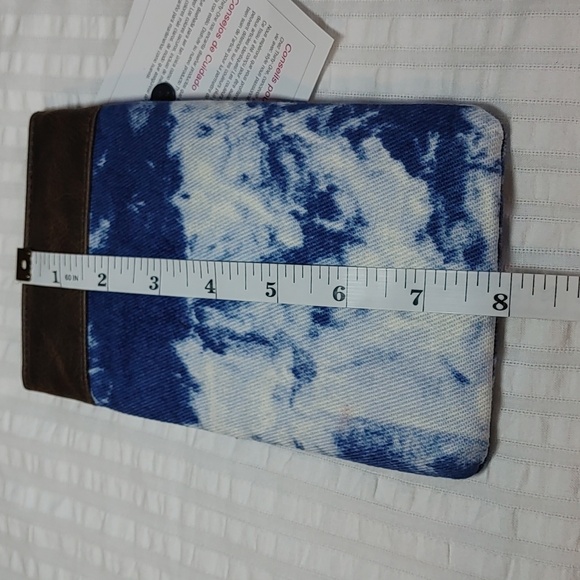 NWT Thirty One Sky Tie Dye Eyeglass/Sunglass Case - Picture 8 of 9